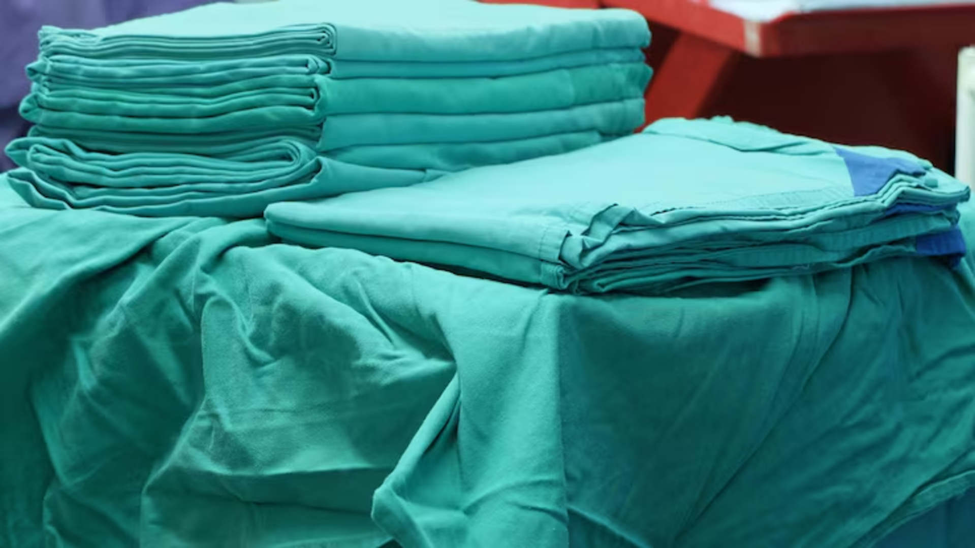 Healthcare & Wellness Linen Services 8 unifor med 1